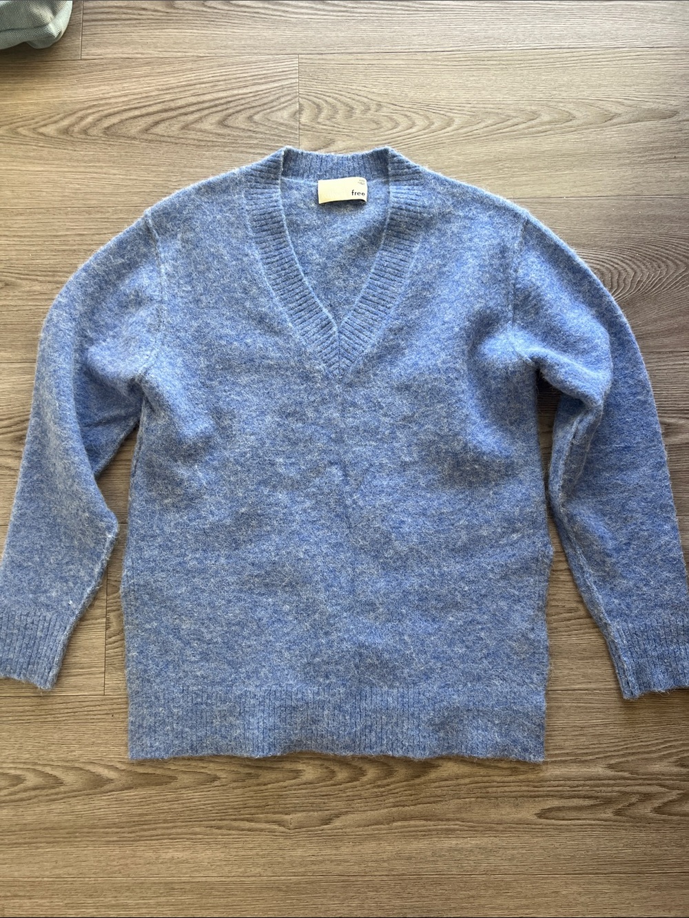 Aritzia Cozy V-Neck Sweater in Heather Blue